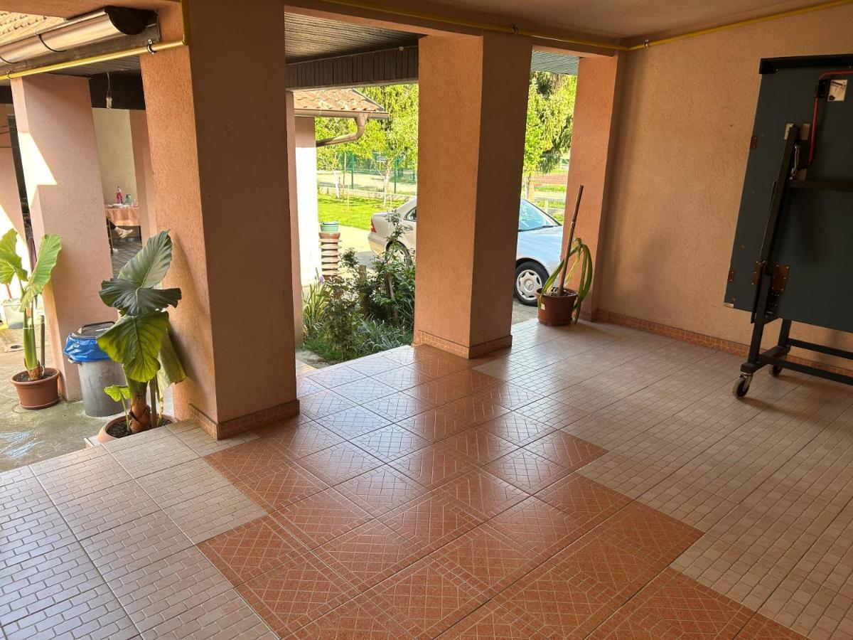 Milica Apartmani Vrdnik Buitenkant foto